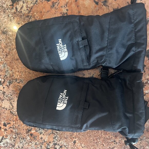 Kids North Face mittens - Picture 1 of 2